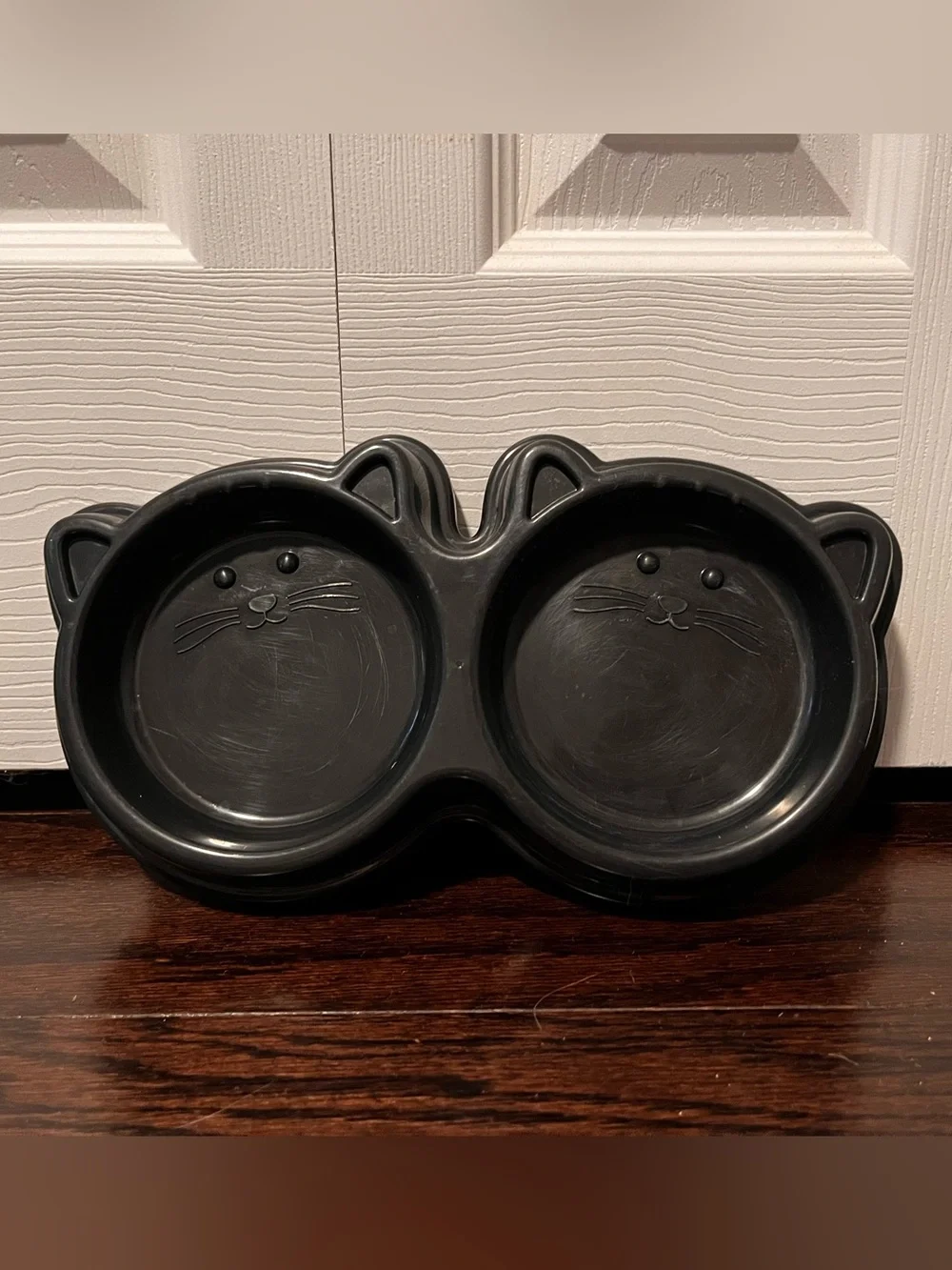 Black Cat Double Pet Bowl - Cute Cat Face Design